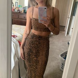 Missguided snakeskin skirt set size 2